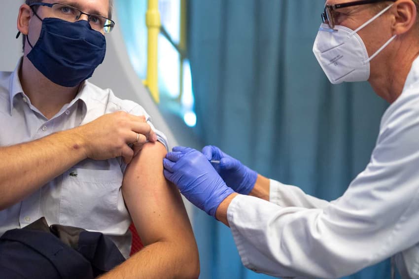 When will the coronavirus vaccine be available in Austria?