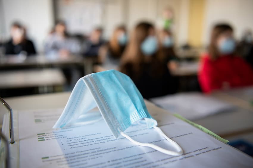 What are Germany's new coronavirus rules for classrooms and school winter holidays?