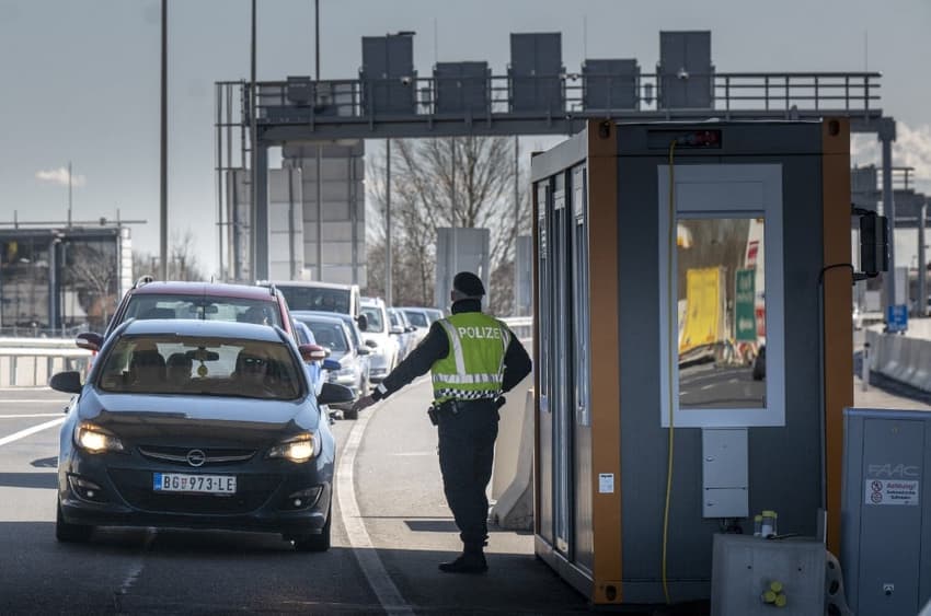 Eastern Austrian states join Vienna in extending Easter lockdown until April 11th