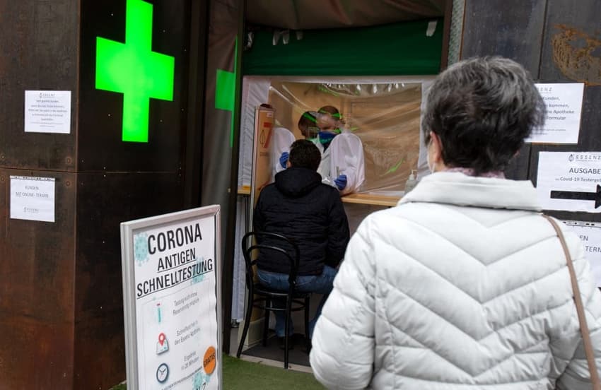 Vienna to roll out free coronavirus 'gurgle tests' next week
