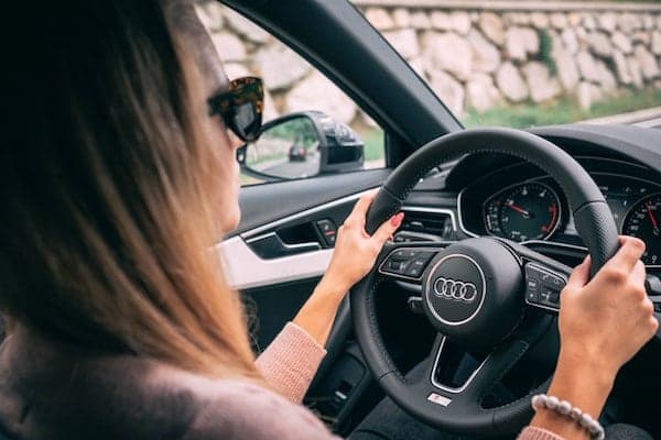 Driving in Spain: Can I take my theory and practical tests in English?