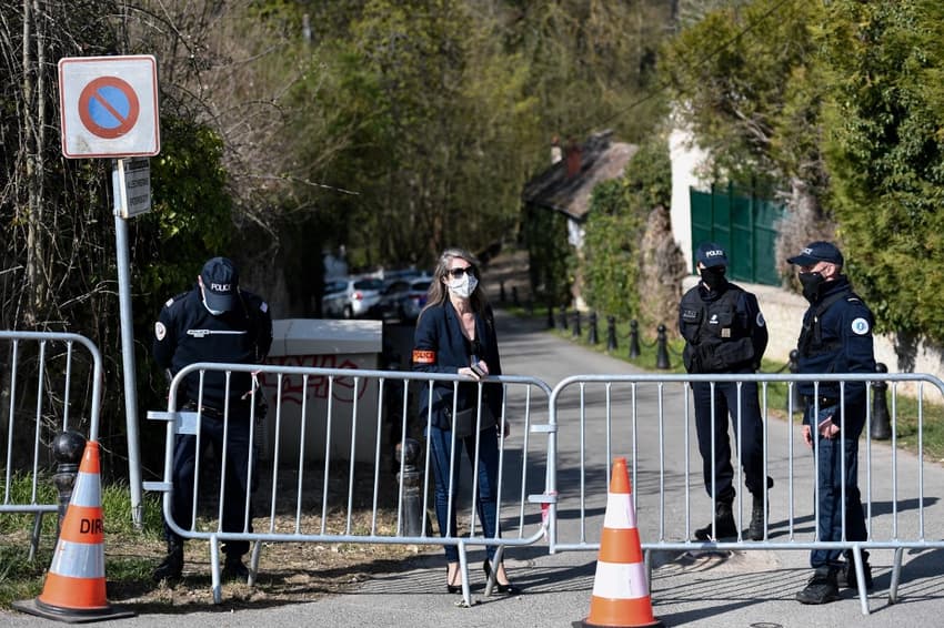 French tycoon Tapie tied up and beaten in burglary