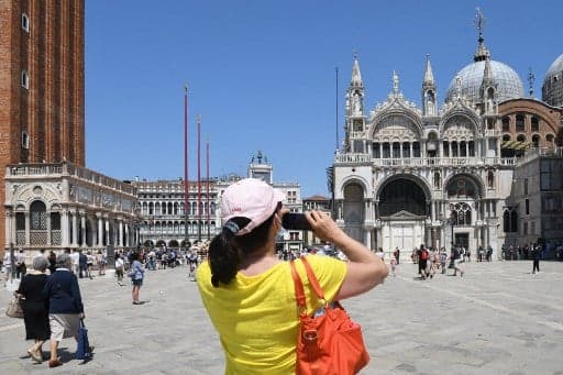 What does the US's new risk classification for Italy mean for American travellers?