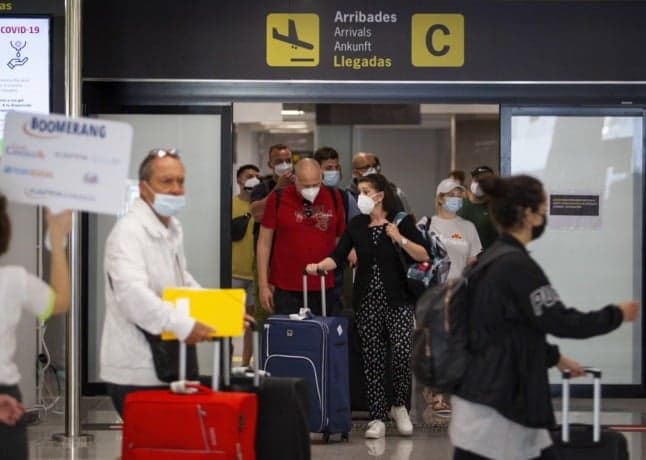 Spain imposes ten-day quarantine for arrivals from Argentina, Bolivia, Colombia and Namibia