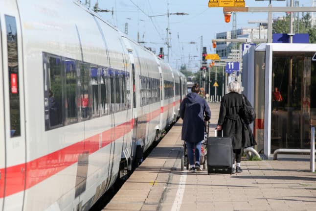 Rail passengers between Hamburg and Berlin face longer travel times and fewer trains