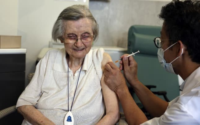 France launches hotline for elderly to get Covid vaccine at home