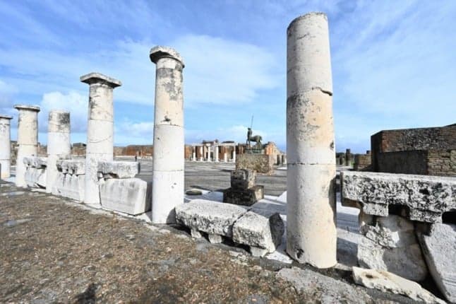 Italy plans high-speed rail link between Rome and Pompeii to boost tourism