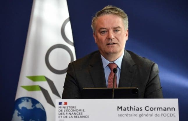 French economy bounces back thanks to 'swift and effective' Covid response