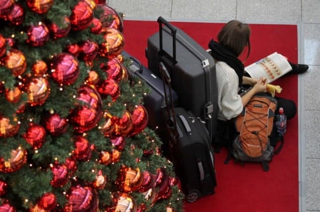 What are the new rules for international travel to and from Spain this Christmas?