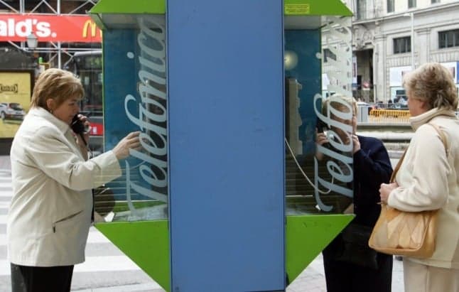 2022 to spell official 'adiós' for Spain's public payphones