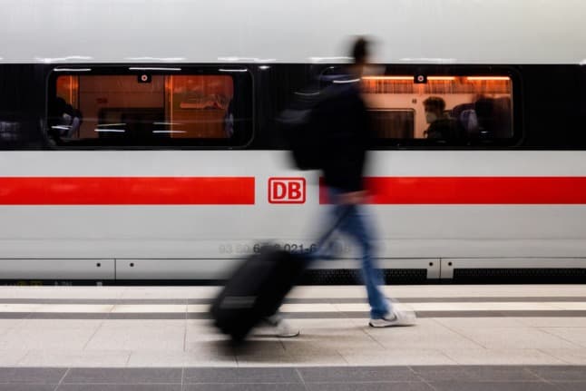 Deutsche Bahn to increase number of trains in Germany over holidays