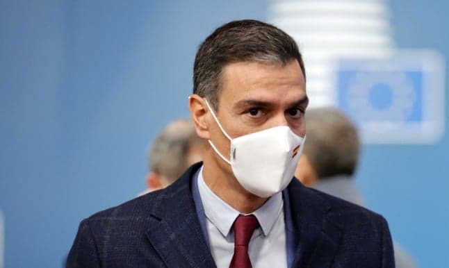 Spain votes to maintain outdoor face mask rule 