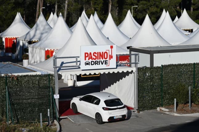 French casino offers drive-through service to gamblers