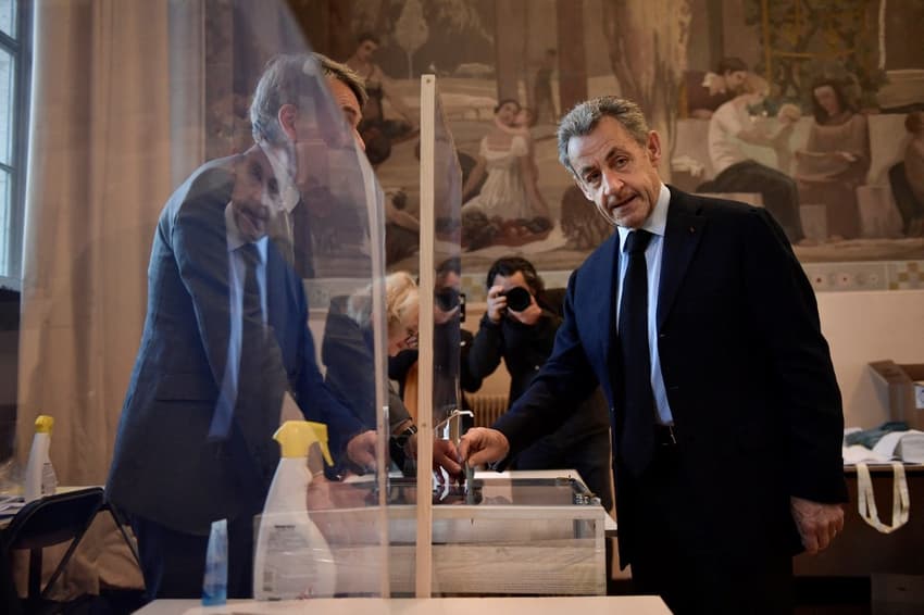Former France president Sarkozy 'will vote for Macron' in second round