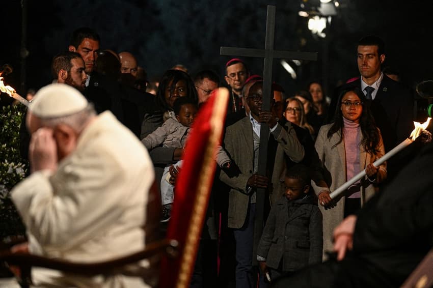 Thousands join Pope for Rome Good Friday service with Ukraine in mind