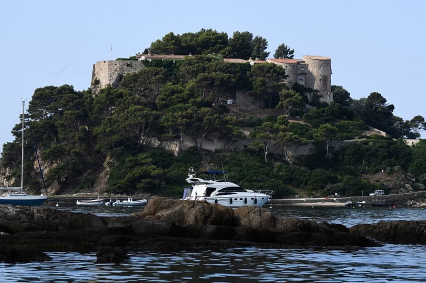 Sun, sea and mountains: Where France's politicians go on holiday
