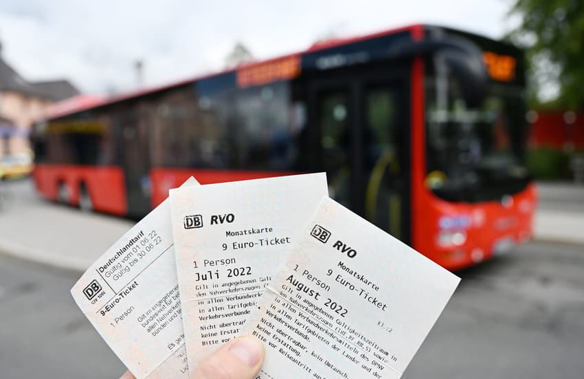 EXPLAINED: The German states pushing for €9 ticket follow-ups