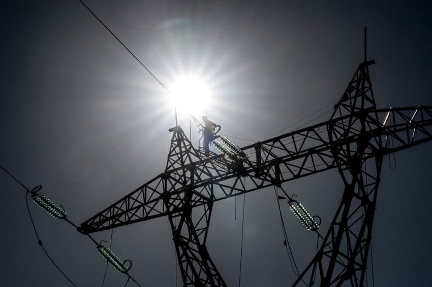 'We're not in a disaster movie' - How likely are blackouts in France this winter?