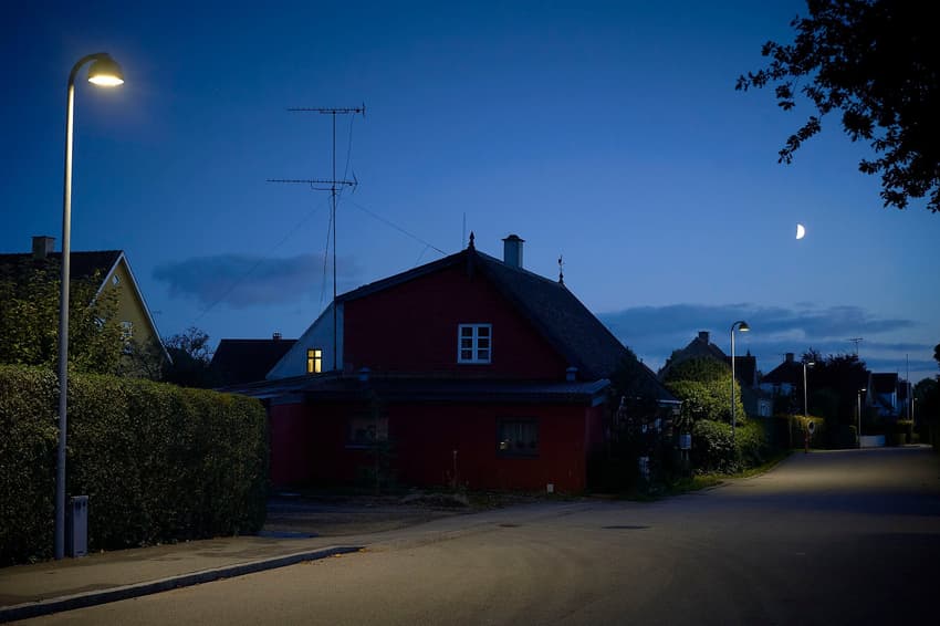 Danish local governments consider cutting streetlights to save energy