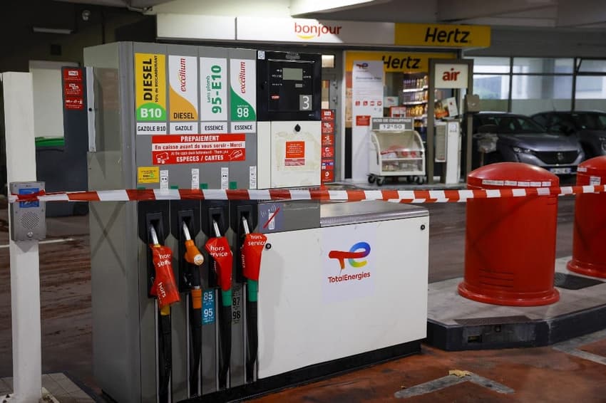 Will strikes and fuel shortages affect the autumn holidays in France?