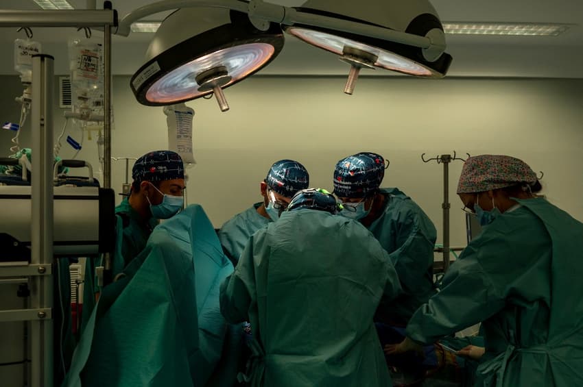 Spanish baby gets world's first intestinal transplant