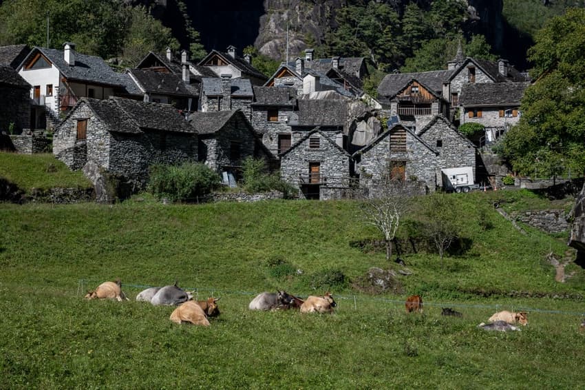 Why one off-grid Swiss valley is not worried about winter power cuts