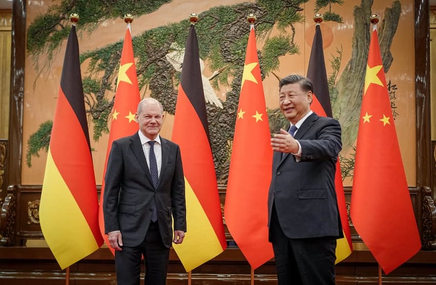 Scholz defends China trip with accord on anti-nuke message