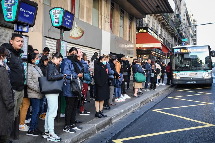 Paris public transport ticket prices set to rise in 2023