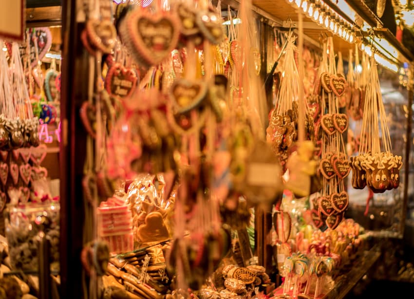 When do Norway's Christmas markets open? 