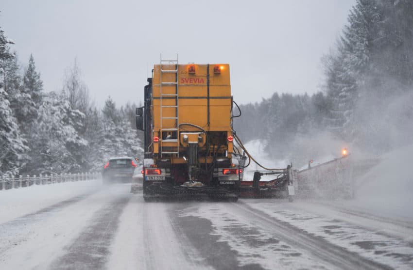Trains delayed and roads slippery in Sweden despite lower snowfall