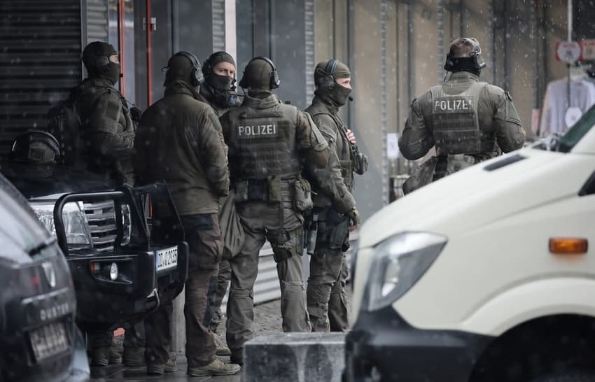 'All clear': Dresden hostage situation ends