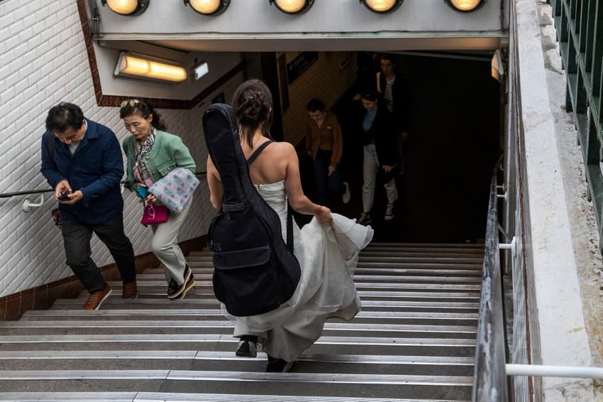 Meet the licensed buskers of the Paris Metro