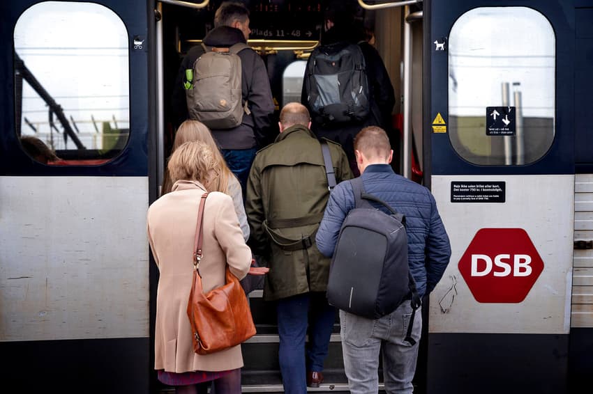 TELL US: What do you think of public transport in Denmark?