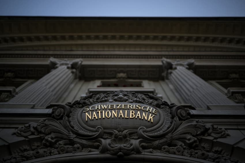 Swiss central bank faces record loss