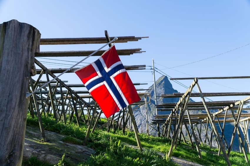 Is Norway's immigration process easier for EEA nationals?