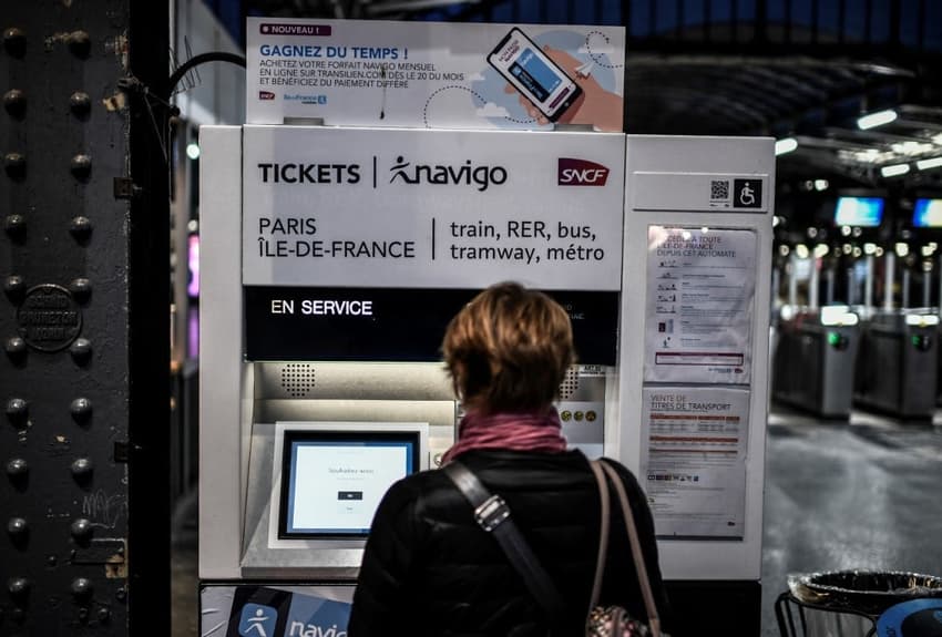 Paris travel pass holders offered refunds over poor service in 2022