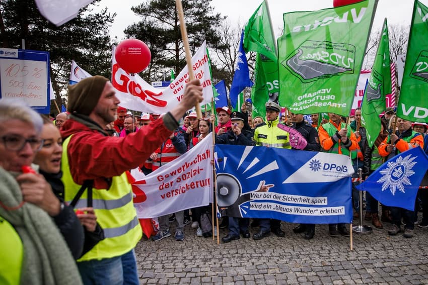 More strikes planned as German union rejects public sector pay deal