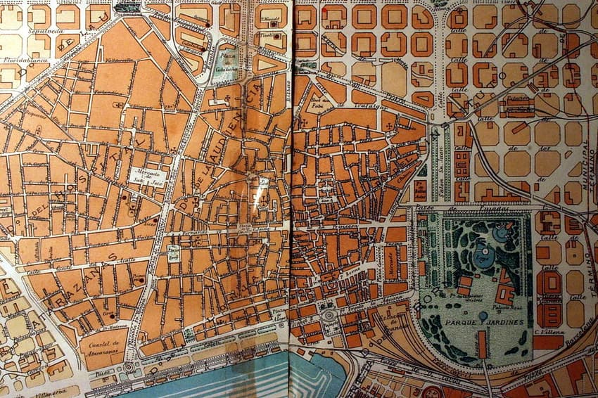 11 maps that will help you understand Barcelona