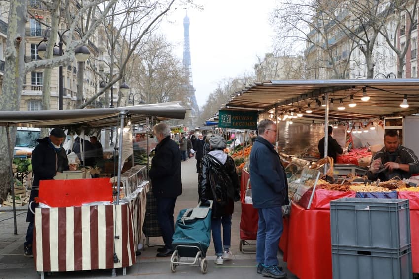 La Belle Vie: Shopping at markets, choosing wine and the French working day