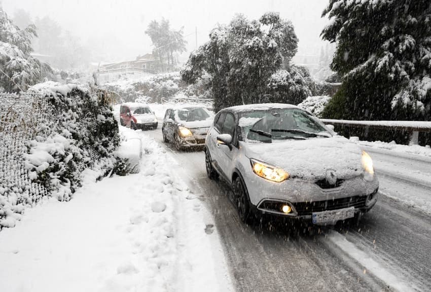 Rescuers free people trapped by snow on Spain's Mallorca