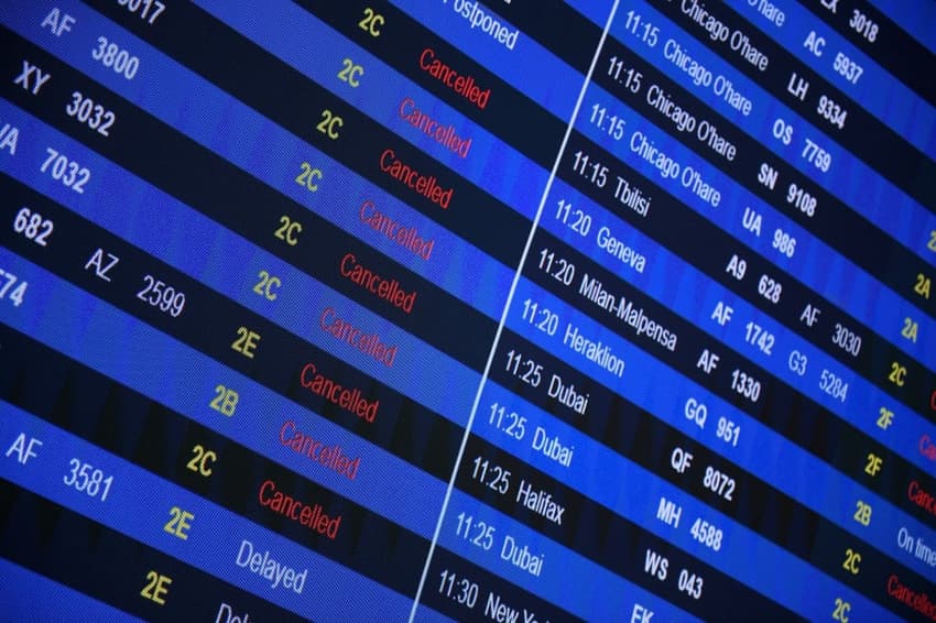 Thirty percent of flights cancelled due to French air traffic controllers' strike