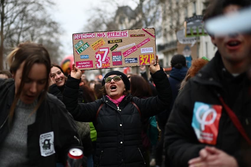 Last-gasp strikes seek to block French pension reform