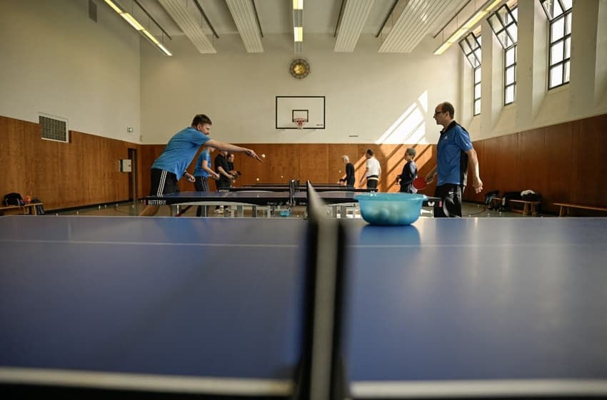 Berlin patients use ping-pong to ease Parkinson's pain