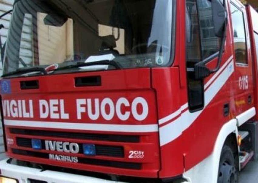 Major fire breaks out after van explodes in central Milan