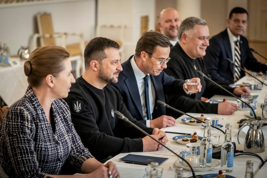 Sweden's PM meets Zelensky in Helsinki