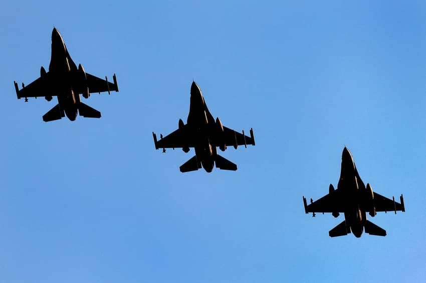 Denmark could train Ukrainian F-16 pilots this summer