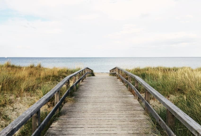 What are the rules for taking annual leave in Denmark?
