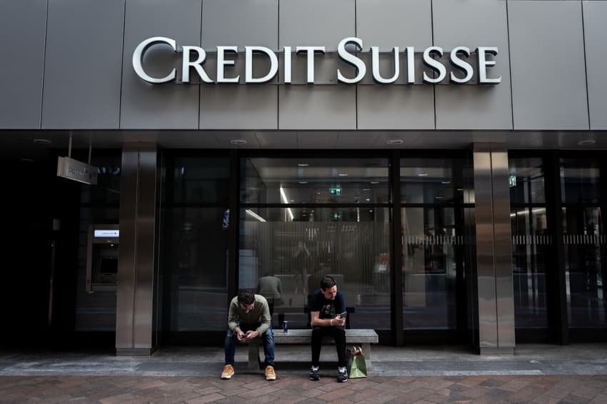 UBS to fire hundreds of Credit Suisse bankers: report