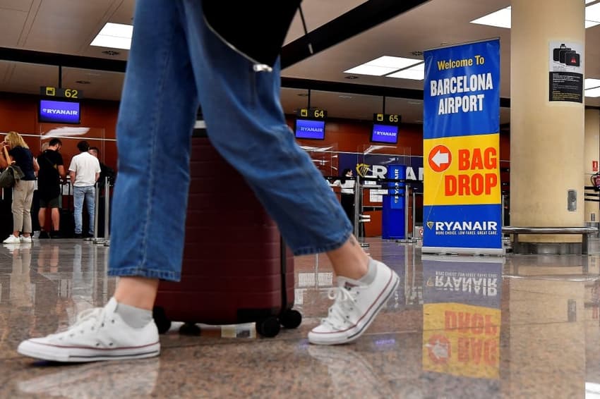 How to avoid getting robbed or pickpocketed at Spain's airports