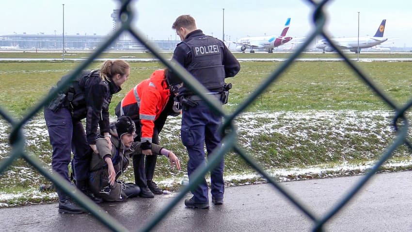 Climate activists 'forced to pay' for Berlin airport blockades